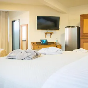 https://pousada-vieira-arraial-do-cabo.cabofriohotels.org